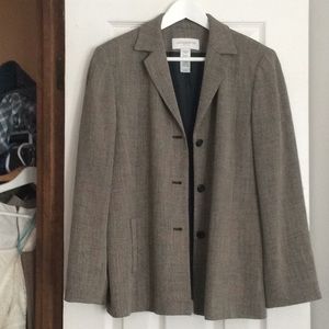 Nice lighter weight jacket